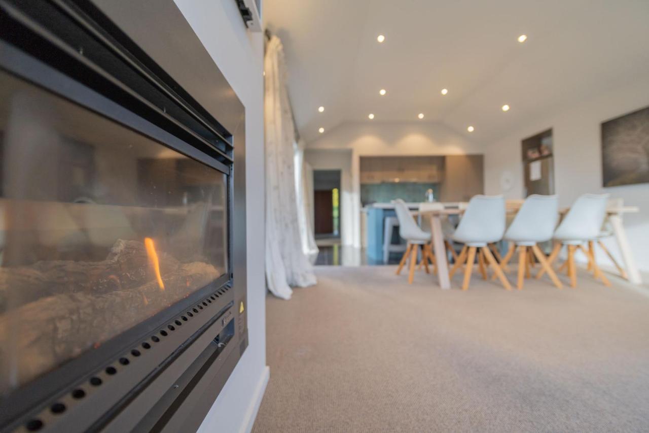 Southland Sounds - Te Anau Holiday Home Exterior foto